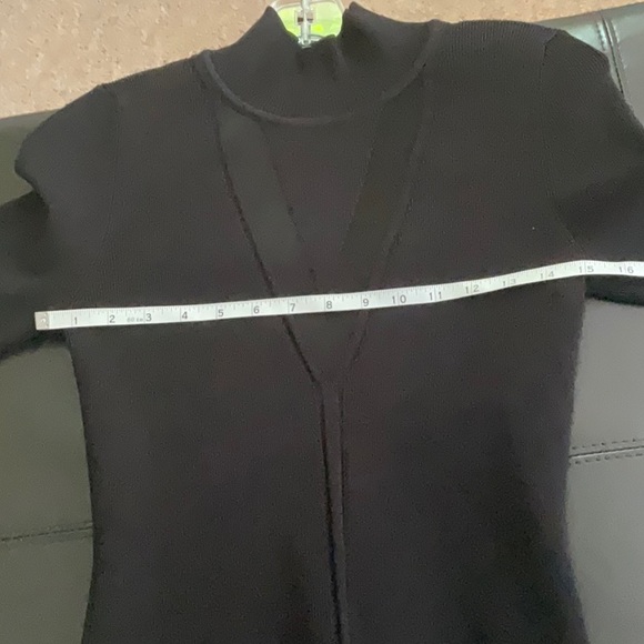 Cushnie heavy black sweater. Size medium. - Picture 7 of 11